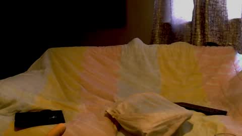 Snapshot of luvthecam2 chatting on 06/05/26, 03:07 M Jordan online show from 06/05/26, 03:07