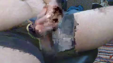 luvvslutss22 online show from 10/14/25, 03:40