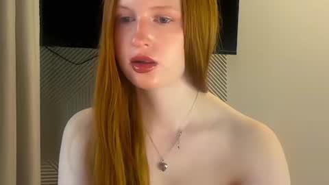 Snapshot of lux_angel chatting on 06/29/26, 10:54 lux_angel online show from 06/29/26, 10:54