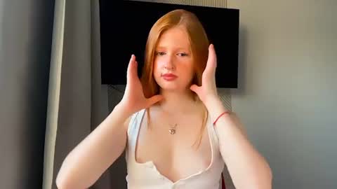 Snapshot of lux_angel chatting on 07/01/26, 12:23 lux_angel online show from 07/01/26, 12:23