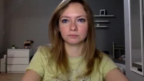 Millie online show from 11/05/25, 11:27