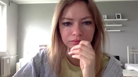 Millie online show from 04/12/26, 07:13