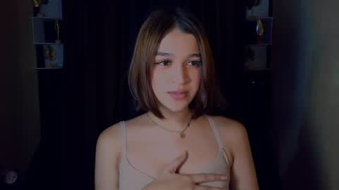 queen lux online show from 05/11/26, 09:04