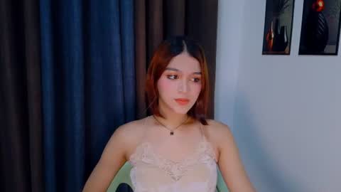 queen lux online show from 06/21/26, 12:41