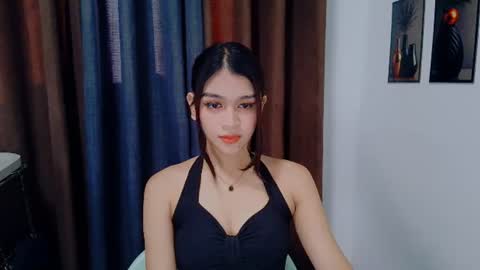 queen lux online show from 07/20/26, 11:40