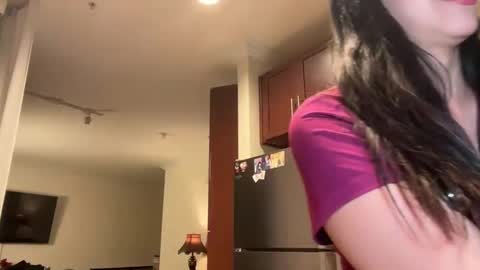 luxcher22 online show from 12/05/24, 03:26