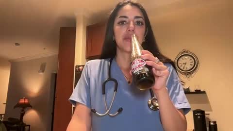 luxcher22 online show from 01/29/25, 03:33