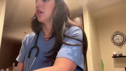 luxcher22 online show from 02/06/25, 03:27