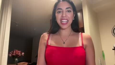 luxcher22 online show from 02/15/25, 03:42