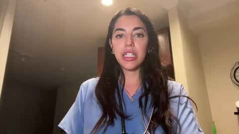 luxcher22 online show from 02/19/25, 03:17