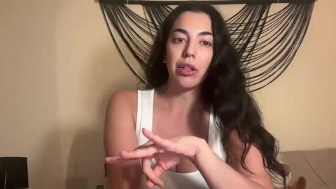 luxcher22 online show from 03/11/25, 04:21