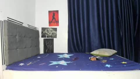 luxedollxoxoo online show from 04/12/26, 08:25