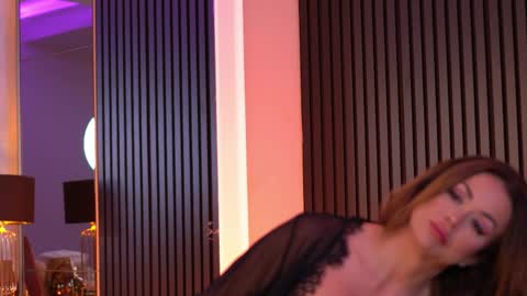 luxennoir online show from 05/17/26, 05:38