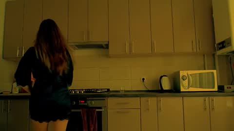 Katie online show from 09/09/25, 07:52