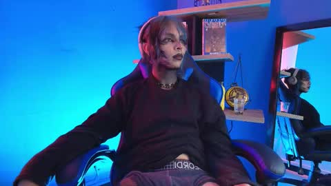 Luxiel 3 online show from 02/25/26, 10:41