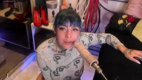 Luxifer  online show from 02/11/25, 01:52