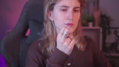 Ray online show from 01/13/25, 02:39