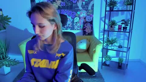 Ray online show from 02/21/25, 12:38