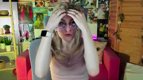 Ray online show from 03/12/25, 06:33