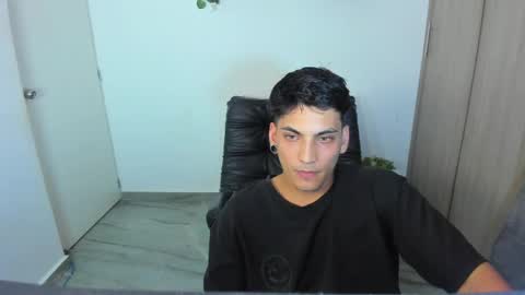 luxrx online show from 05/06/26, 01:14