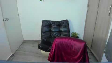 luxrx online show from 05/08/26, 07:08