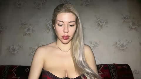 LuxSonyaStar online show from 02/15/26, 12:58