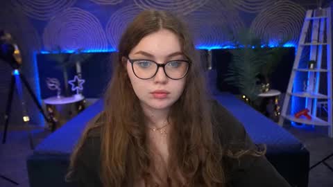 luxsopphia_ online show from 09/27/25, 05:45