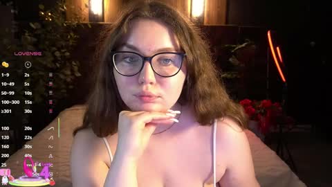 luxsopphia_ online show from 06/06/26, 12:32