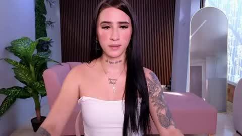 Snapshot of luxury_altgirl chatting on 07/31/26, 08:19 LUXURY. online show from 07/31/26, 08:19