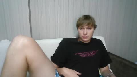 luxury_bob online show from 11/25/25, 06:41