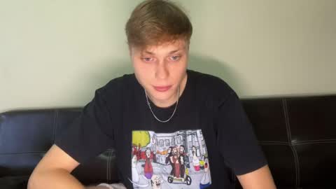 luxury_bob online show from 04/22/26, 12:13