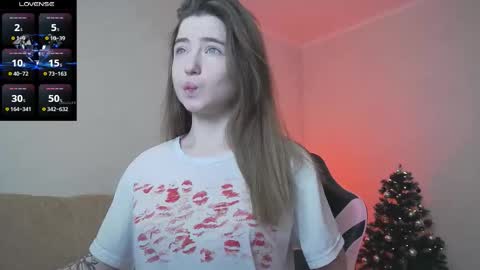 Snapshot of luxuryalma18 chatting on 12/15/25, 05:55 Alma online show from 12/15/25, 05:55