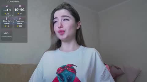 Snapshot of luxuryalma18 chatting on 02/21/26, 01:06 Alma online show from 02/21/26, 01:06