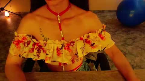 Snapshot of luxurydivine chatting on 07/13/26, 03:37 Liss online show from 07/13/26, 03:37