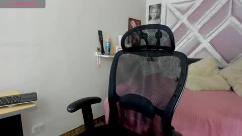 Lux online show from 03/11/26, 12:55