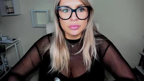 Diana online show from 12/10/24, 10:06