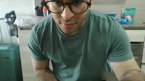 luzardol online show from 10/11/25, 02:37