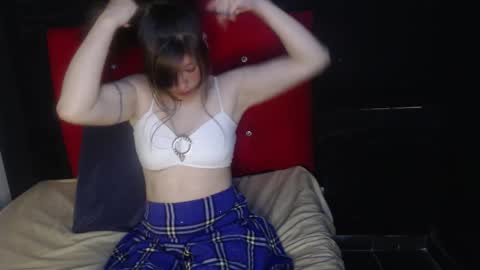 luzy online show from 11/08/25, 12:05