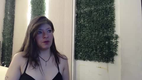 luzy online show from 11/14/25, 11:53