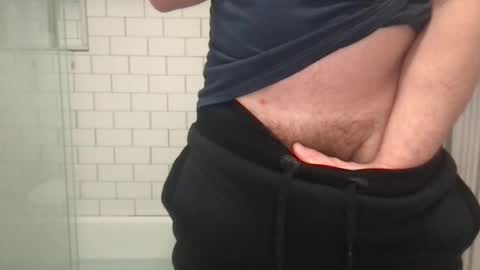 lvguynextdoor440656 online show from 02/19/26, 07:43