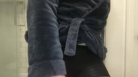 lvguynextdoor440656 online show from 04/14/26, 01:44