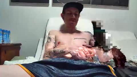 lwooda online show from 04/20/26, 08:17