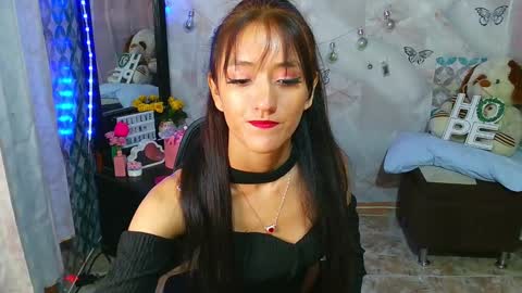 Snapshot of lya_ch chatting on 02/11/25, 01:41 Call me Lia online show from 02/11/25, 01:41