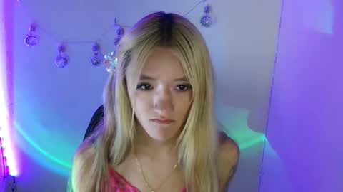 Snapshot of lya_ch chatting on 02/25/26, 09:35 Call me Lia online show from 02/25/26, 09:35