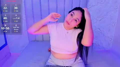 Snapshot of lya_dubois_ chatting on 06/09/26, 10:10 LYA DUBOIS online show from 06/09/26, 10:10