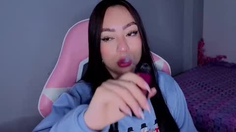  Lya  online show from 11/26/25, 10:16