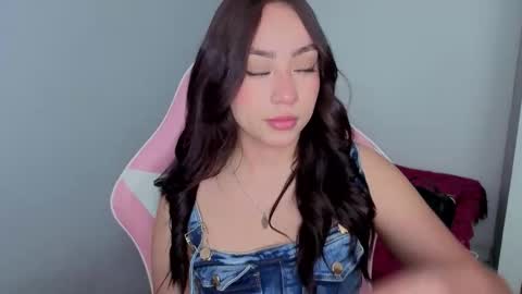  Lya  online show from 12/16/25, 02:55