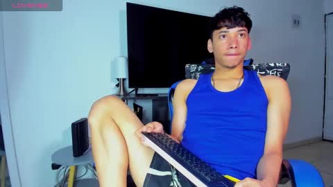 Lyam online show from 04/30/26, 03:13