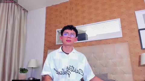 Lyan online show from 01/05/26, 07:28