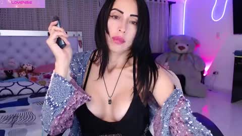 Snapshot of lyann_ chatting on 10/07/25, 02:53 Lyann  online show from 10/07/25, 02:53